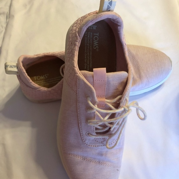 TOMS Women’s Cabrillo Sneaker Size 11 - Picture 3 of 9